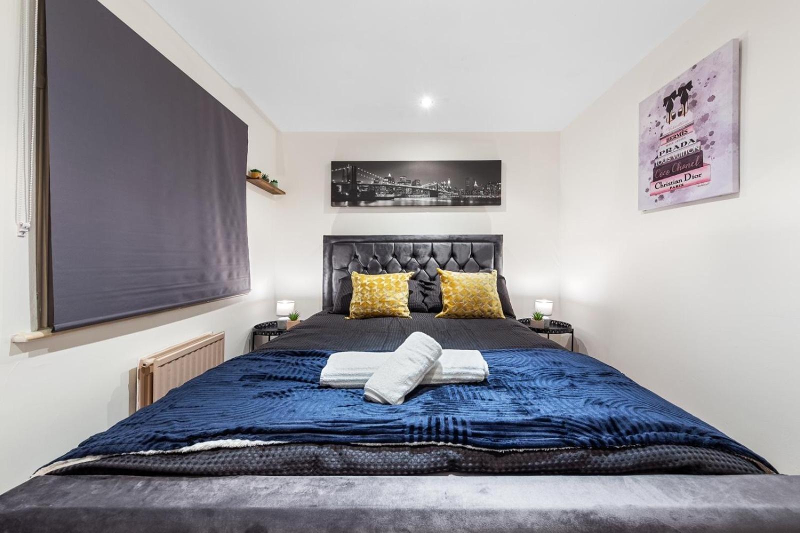 Deluxe Apartment - 1 Min Away From Camden Market And Station London Exterior photo