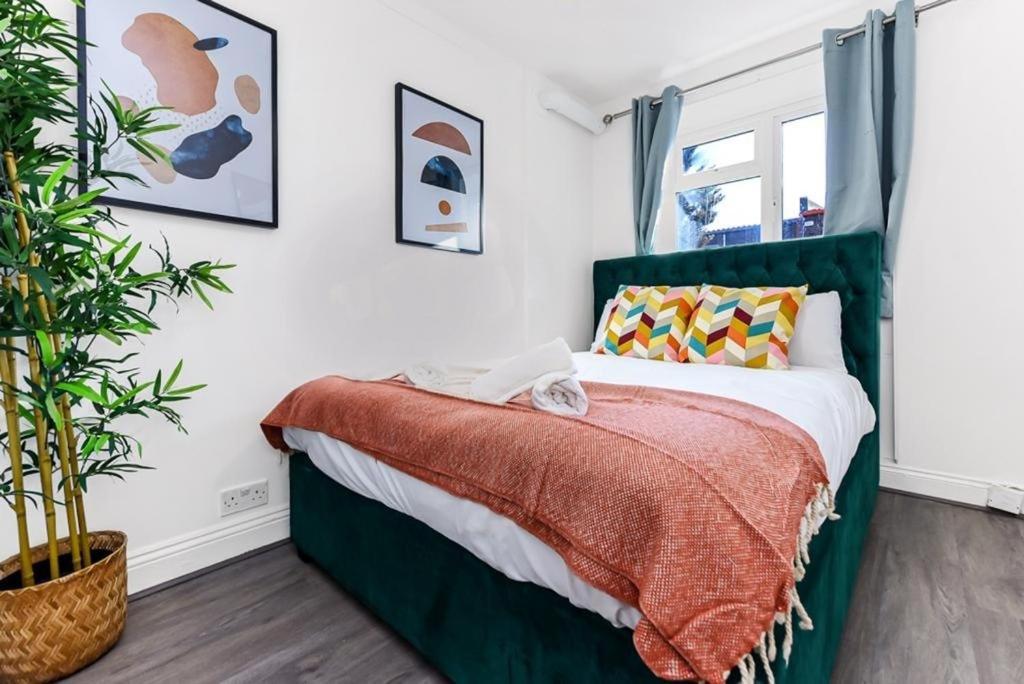 Deluxe Apartment - 1 Min Away From Camden Market And Station London Exterior photo