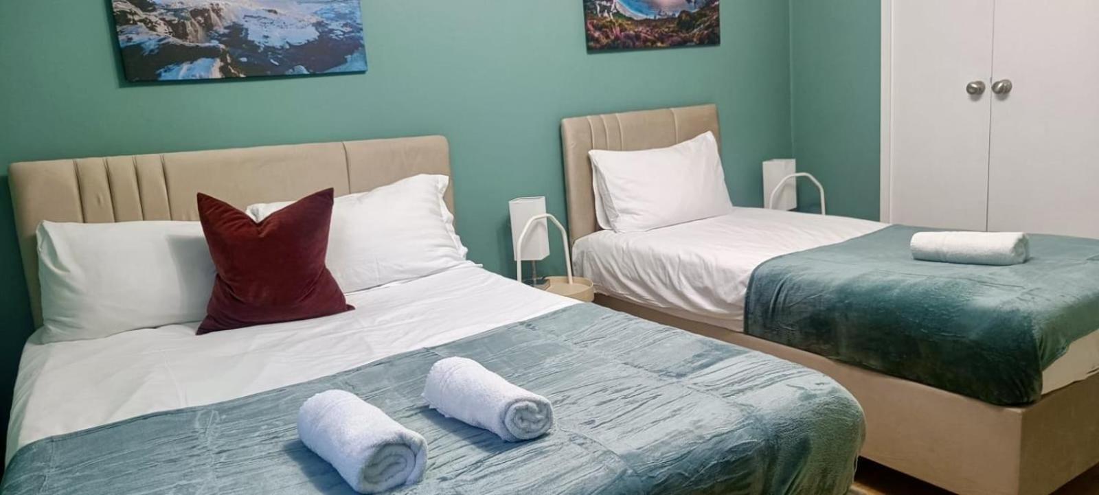 Deluxe Apartment - 1 Min Away From Camden Market And Station London Exterior photo